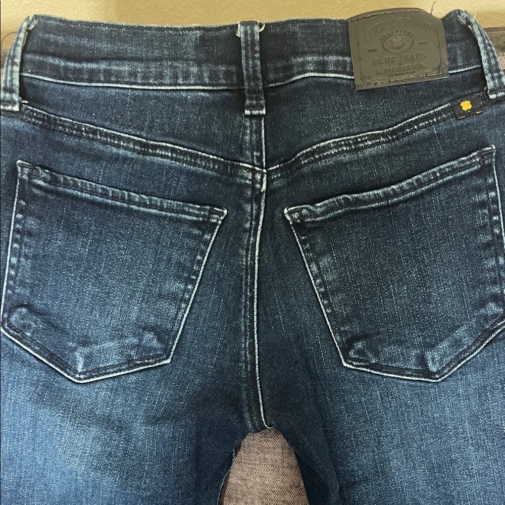 EUC Youth skinny jeans  Lucky Brand. Size 00/24